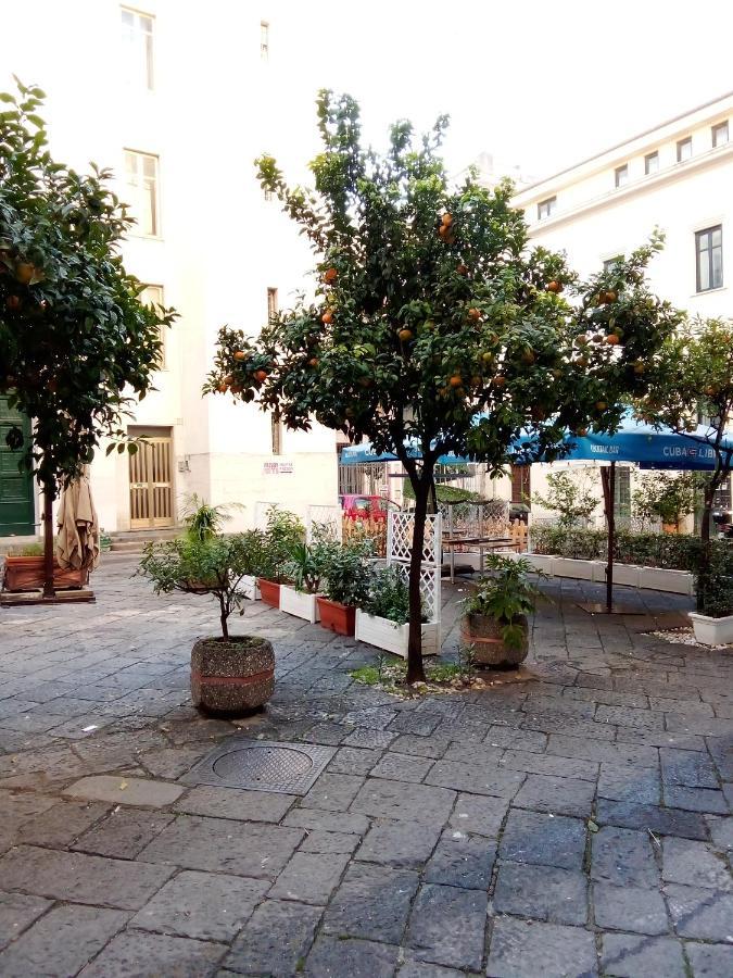 Al Crocifisso...Da Nonna Pia Apartman Salerno Kültér fotó