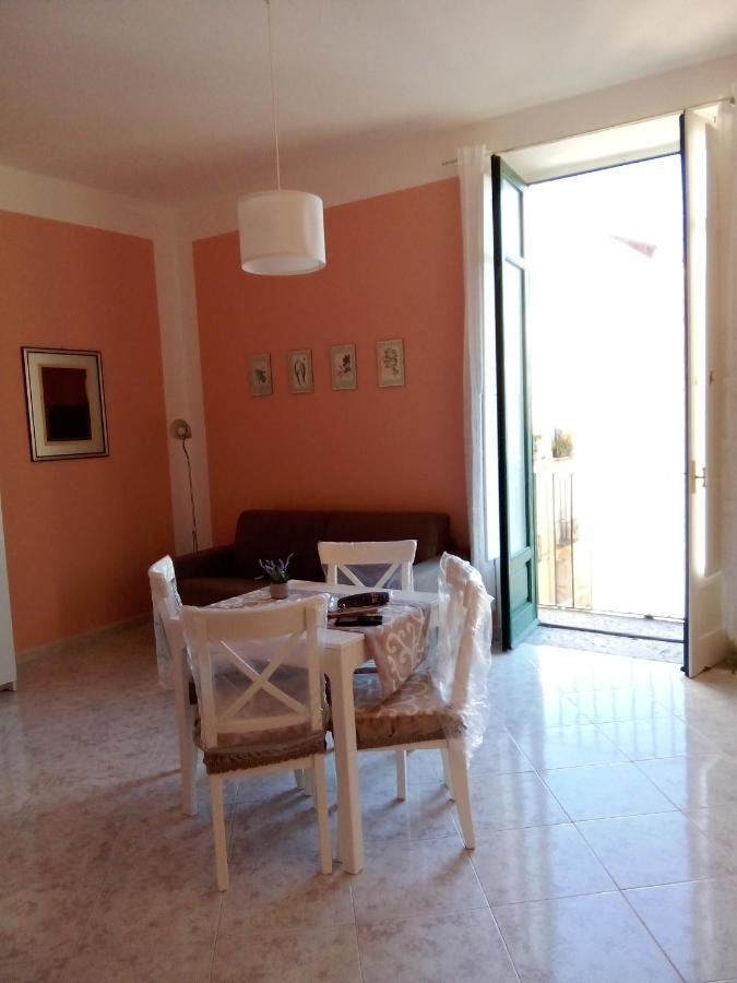 Al Crocifisso...Da Nonna Pia Apartman Salerno Kültér fotó